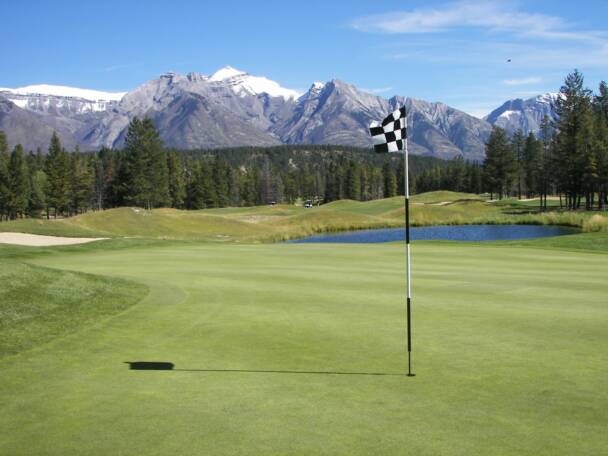 Banff Spring Golf Course with Canadian Rockies in the background